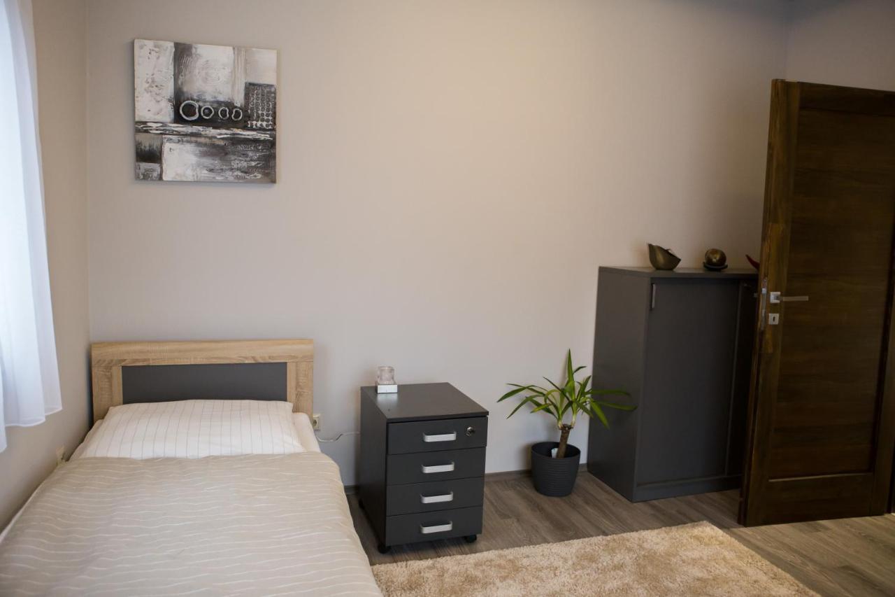 Apartmán Kikelet Apartman Szombathely Exteriér fotografie